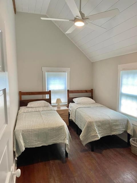 Virginia avenue 25 House in Henlopen Acres