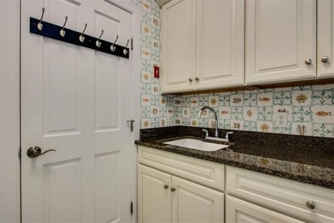 Columbia avenue 109 House in Henlopen Acres