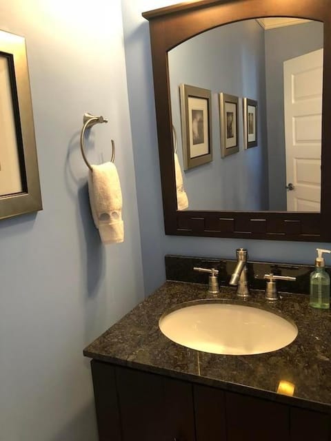 Lake avenue 13 House in Henlopen Acres