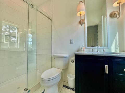 Bedford avenue 19 House in Indian Beach