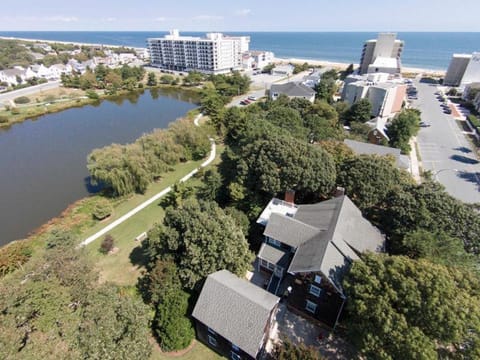 Virginia avenue 27 House in Henlopen Acres