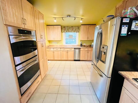 Columbia avenue 124 House in Henlopen Acres