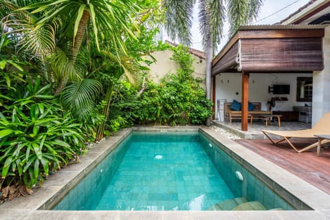 3-Bedroom Villa near Kudeta Beach - Oberoi Street By iBali Management Villa in Kuta