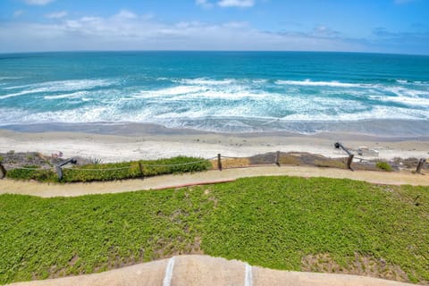 597 S Sierra Avenue - Unit 69 House in Solana Beach