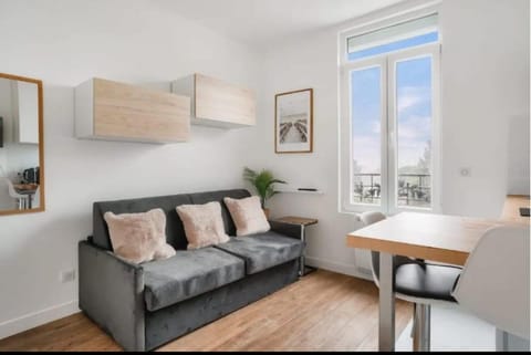 Petit cocon moderne et fonctionnel Apartment in Créteil