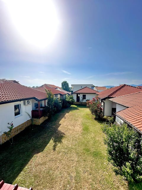 Property building, Day, Natural landscape