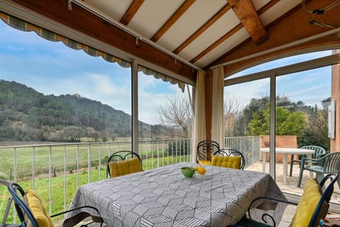 Patio, Day, Natural landscape, View (from property/room), Dining area