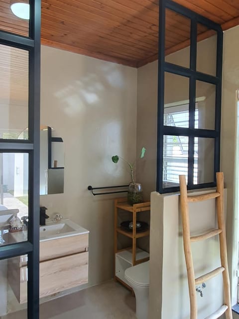 Casa La Mer Guesthouse Bed and Breakfast in Cape Town