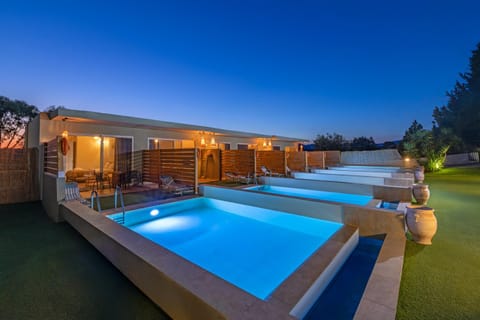 Property building, Pool view, Swimming pool