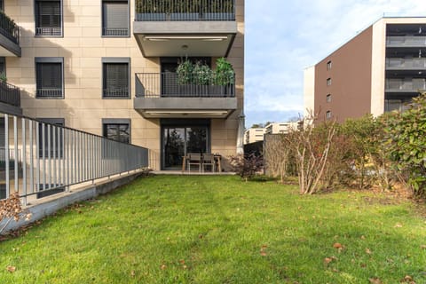 Garden, Garden, Garden view