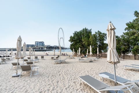 Luxury 4BR Apartment in JBR Private Beach Access Apartment in Dubai