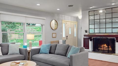 Twilight Ridge Near Downtown South Haven and Lake House in South Haven