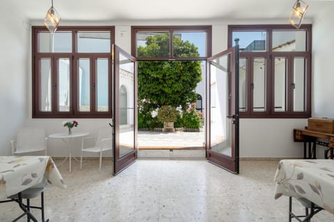 Patio, Living room, Dining area