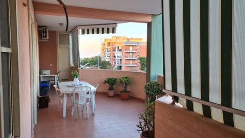 Balcony/Terrace, Balcony/Terrace