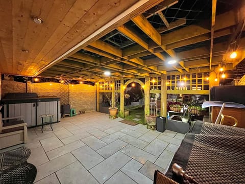Patio, Garden