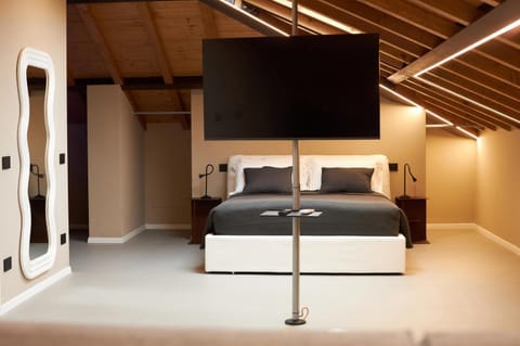 SUITE Don Alfonso Apartment in Parma