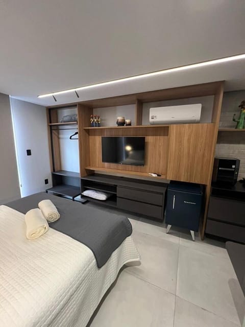 Bed, TV and multimedia, Photo of the whole room, Bedroom, minibar