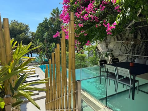 Day, Garden, Garden view, Pool view, Swimming pool, sunbed