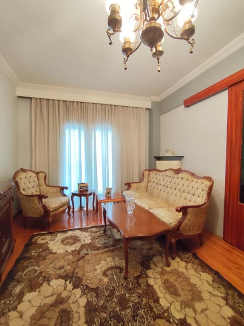 Σπίτι τετράκλινο με θεα Φλώρινα Apartment in North Macedonia