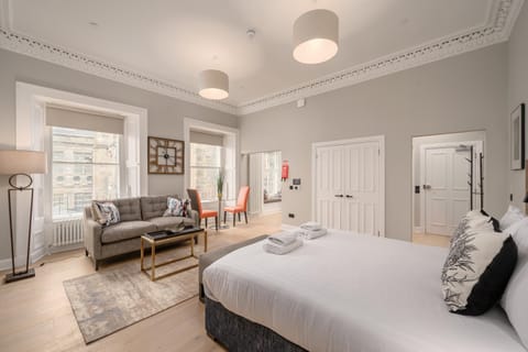 Destiny Scotland George IV Apartments Apartment in Edinburgh