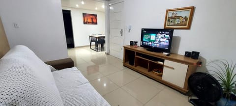 Communal lounge/ TV room, TV and multimedia, Living room