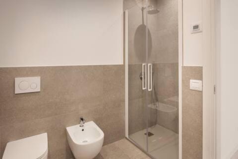 Shower, Toilet, Bathroom, bidet