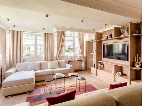 TV and multimedia, Living room