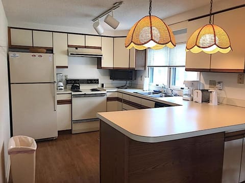 Dicinson avenue 11a House in Dewey Beach