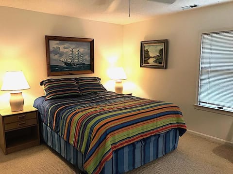 Dicinson avenue 11b House in Dewey Beach