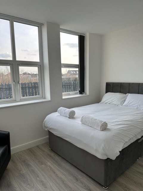 Train Station Aparthotel - Free Wifi, Free Parking Apartment in Scunthorpe