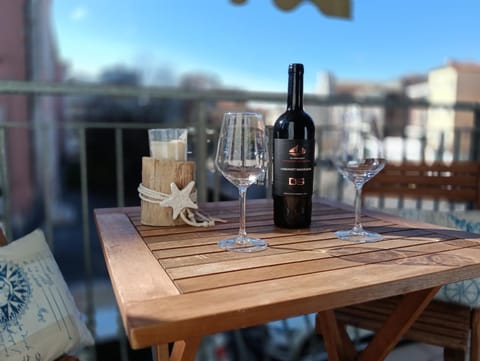 View (from property/room), Balcony/Terrace, Drinks
