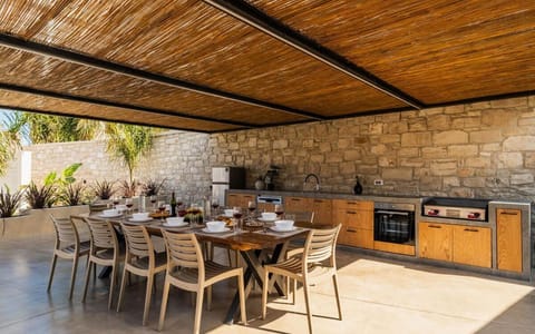Patio, BBQ facilities, oven