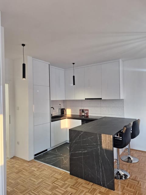 Lux Apartman Bijeljina Apartment in Vojvodina