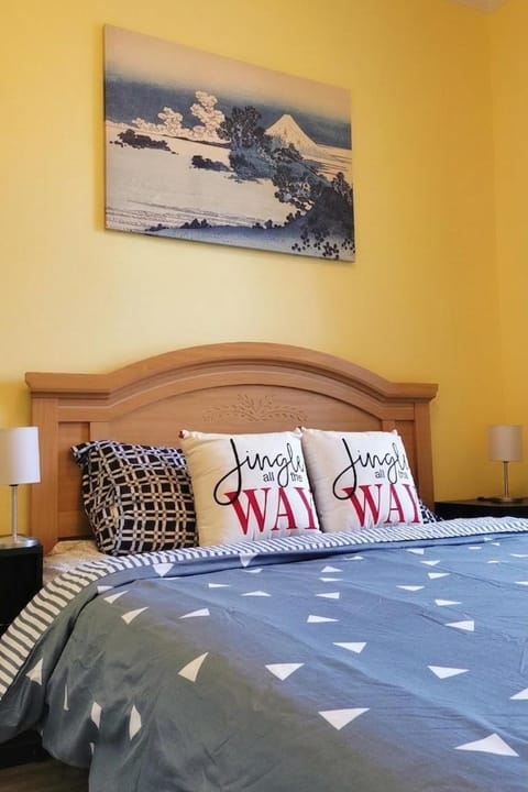 Bed, Bedroom