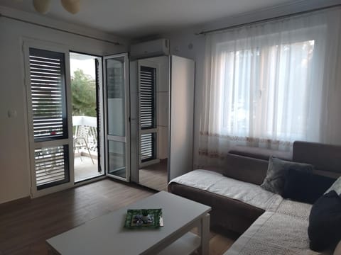 Apartman Lazar Apartment in Dubrovnik-Neretva County