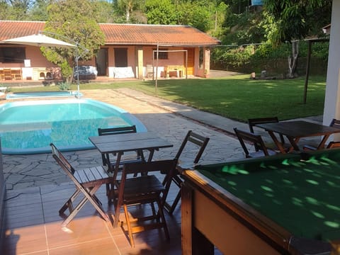 Dining area, Pool view, Swimming pool