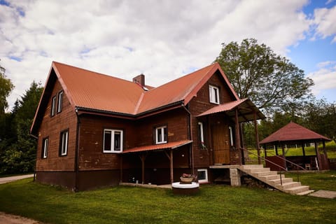 Property building, Day, Garden