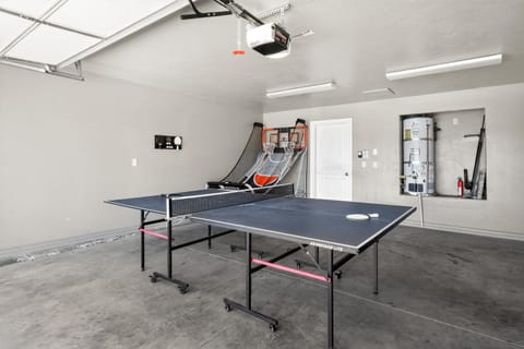 Near Zion 3BR Sleeps 8 Covered Patio Dining House in Toquerville