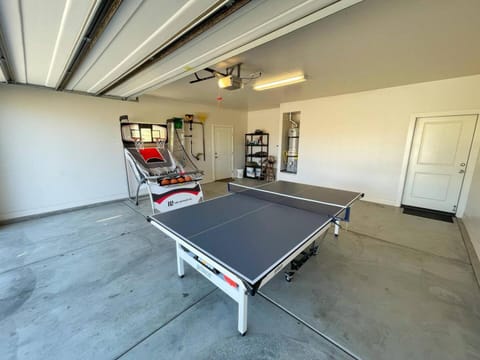 Near Zion 3BR RV Trailer Parking EV Charge House in Toquerville