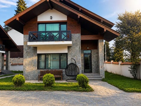 Property building, Garden view