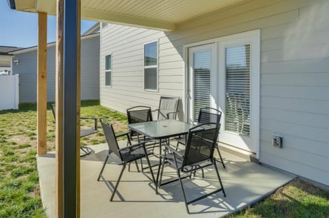 Work, Explore and More Lebanon Family Home! House in Lebanon