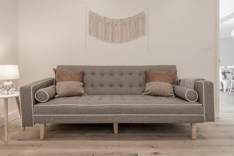 235 E Overbrook Drive House in Belleair Bluffs