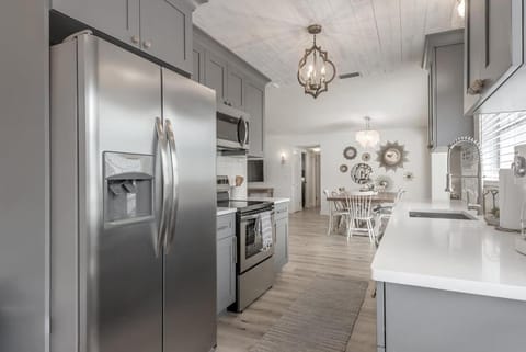 235 E Overbrook Drive House in Belleair Bluffs