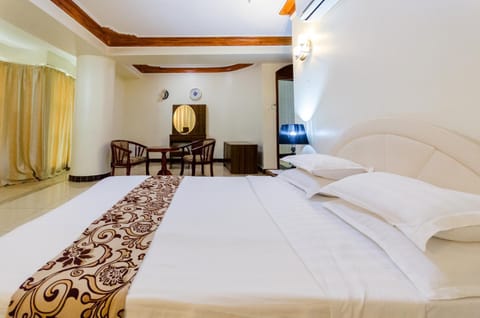 Bed, Bathroom, Seating area