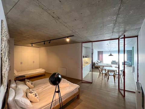 Photo of the whole room, Bedroom