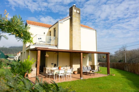 Property building, Garden