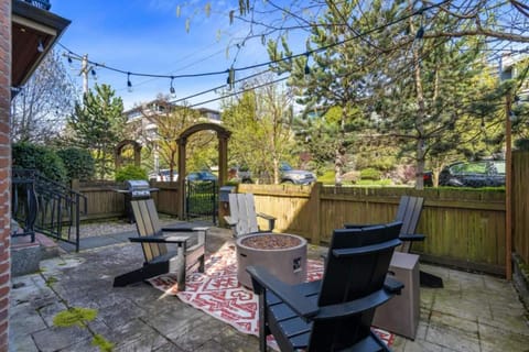 3BR 2BA Kinnear Townhouse in Queen Anne, Seattle House in Queen Anne