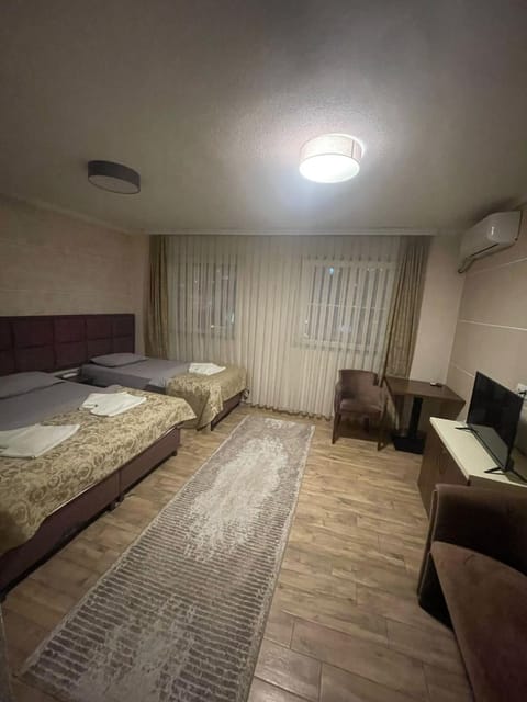 Bed, TV and multimedia, Bedroom, air conditioner