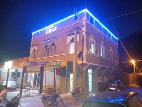 Property building, Location