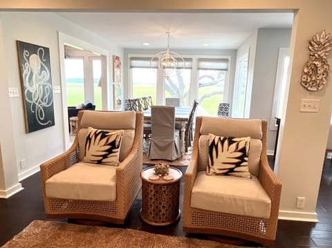 2420 Seabrook Island Rd House in Seabrook Island